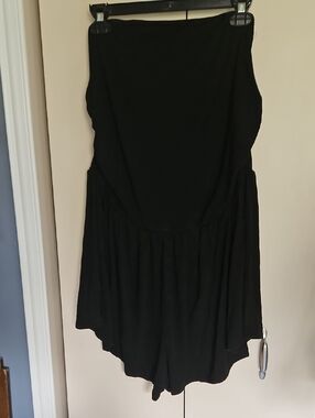 Black Women's Strapless Romper Shorts Ptp 22 + Lots Of Stretch
